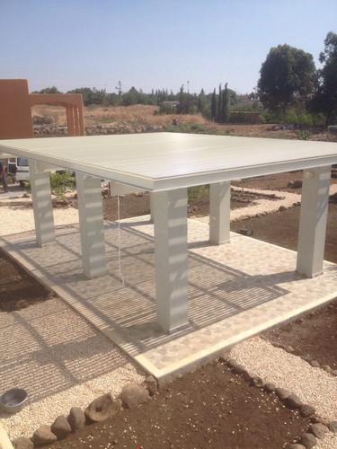 פרגולת אלומיניום על עמודי בטון / אבן קיימים