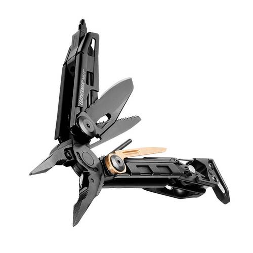 leatherman MUT open