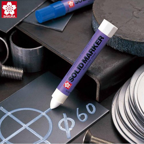 צבע סימון מוצק בצבע אדום Solid Marker תוצרת Sakura