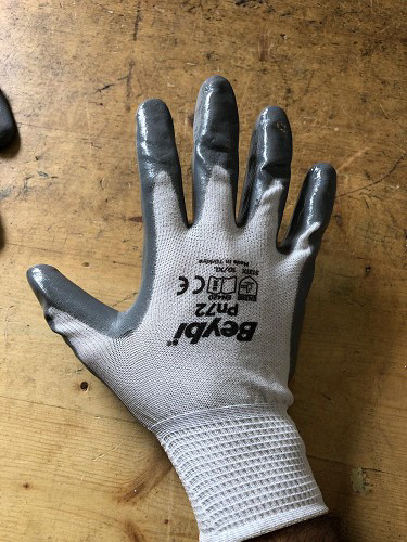 כפפות עבודה BEYBI אפור לבן לבלוקים Pn72