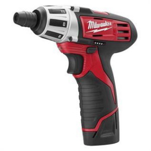 מברגה / מקדחה Milwaukee 12V כניסת ביט נטענת כולל 2 סוללות 2A