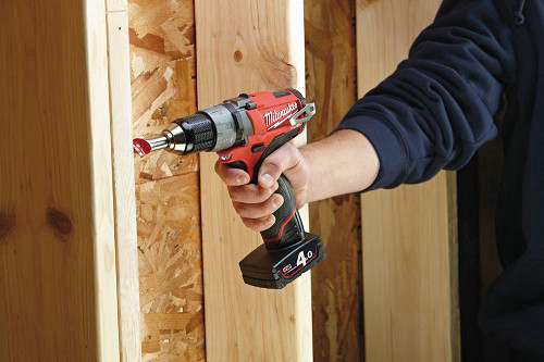 מברגה / מקדחה FUEL 12V נטענת 2 מהירויות כולל 2 סוללות 4A