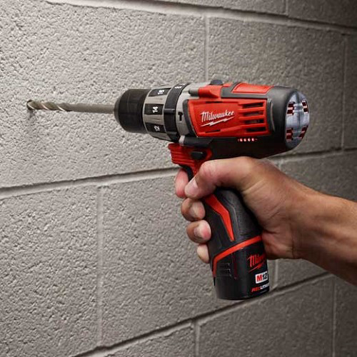 מברגה/מקדחה Milwaukee 12V רוטטת נטענת כולל 2 סוללות 4A
