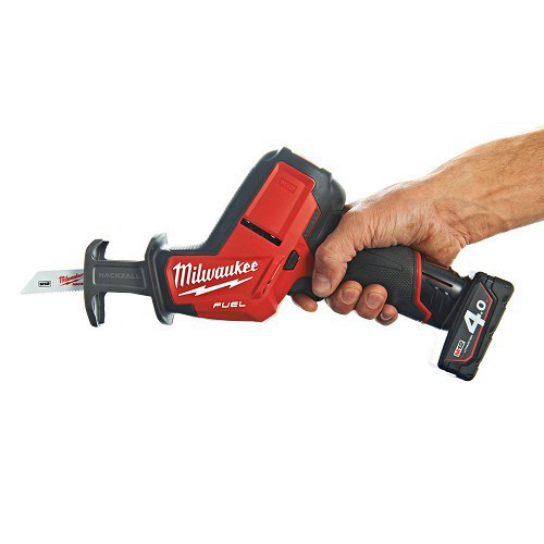 מסור חרב 12V קומפקטי FUEL כולל 2 סוללות 6A