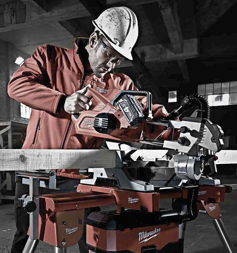 מסור פנדל 8.5 18V נטען כולל 2 סוללות 4A