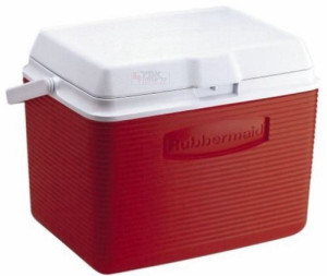 צידנית קשיחה 23 ליטר RUBBERMAID ארה"ב