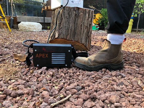 רתכת אלקטרונית 180A כולל ידיות וכבלים