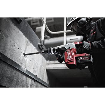פטיש קידוח וחציבה 18V נטען 40 ממ כולל סוללות 9A