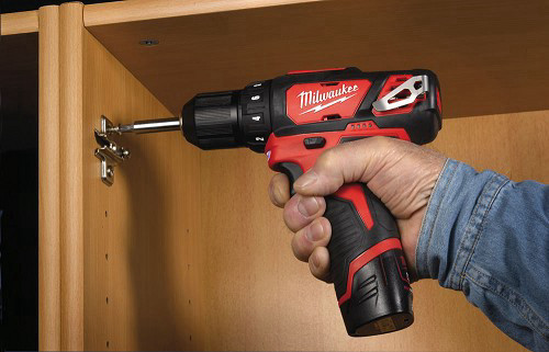 מברגה/מקדחה Milwaukee 12V - גוף בלבד