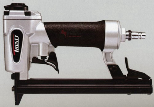 אקדח פנאומטי לסיכות ריפוד עד 16 ממ Trusty