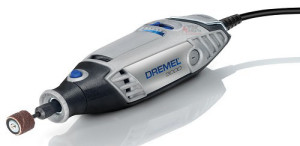 דרמל Ez Twist 3000 – כולל 15 אביזרים