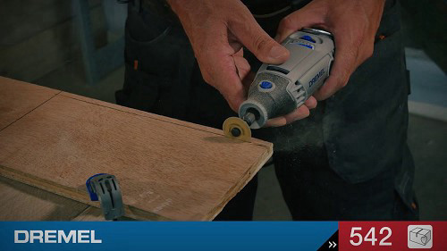 אביזר דיסק חיתוך עץ 542 קוטר 25.4 ממ דרמל תוצרת Dremel