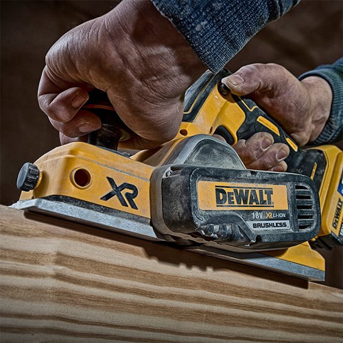מקצוע עץ DeWalt נטען 5Ah 18V