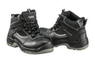 נעלי בטיחות מטל פרי ¾ שחור S3 SRC