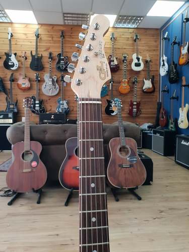 G&L USA Legacy Stratocaster 2017