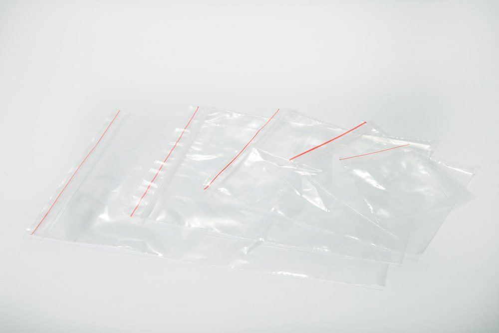 שקית פסגור 25X35- חבילה מכילה 100 יחידות