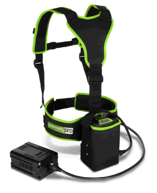 ווסט מקצועי GREENWORKS PRO דגם 99555-1 עם פאוץ' מתכוונן לסוללה, כבל דו-כיווני מחוזק ומערכת נשיאה ארגונומית לעבודה מקצועית נוחה