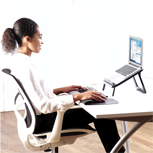 מעמד מתכוונן למחשב נייד Fellowes I-Spire בצבע שחור