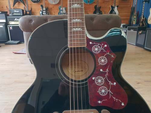 Epiphone EJ200SCE 2019