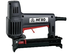 אקדח סיכות ומסמרים חשמלי MAESTRI ME 80 BRAD