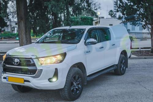 ארגז אחורי אלומיניום לטויוטה HILUX - דגם 