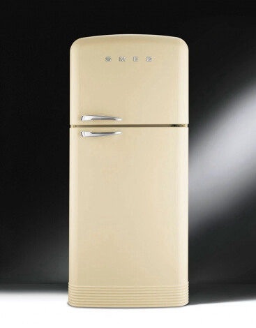 מקרר משולב מקפיא עליון רטרו מבית סמג SMEG דגם: FAB50P