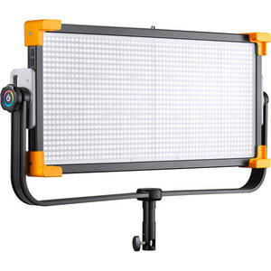 תאורת לד רציפה Godox ld150R RGB