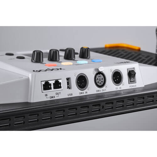 תאורת לד רציפה Godox ld150R RGB