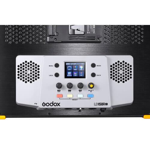תאורת לד רציפה Godox ld150RS RGB