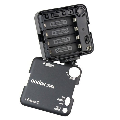 פנס לד GODOX LED64