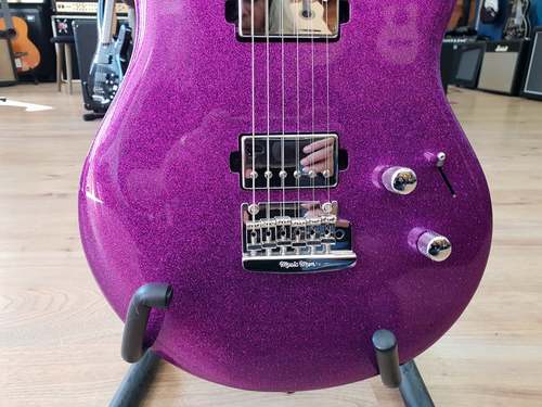 Music Man Luke III 2021