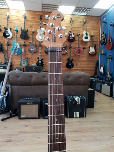 Music Man Luke III 2021