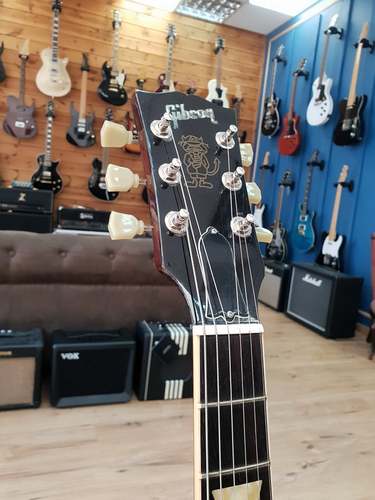 Gibson Angus Young Signature SG Cherry 2005
