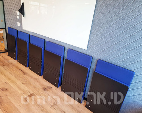 כסאות JUMPSEAT פתרון אידיאלי לחסכון במקום 