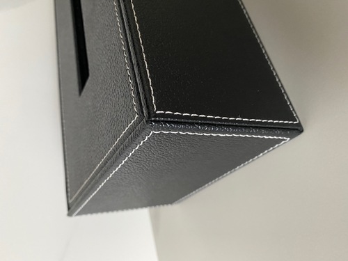 קופסת טישו דמוי עור שחור ECOPELLE Tissue box 