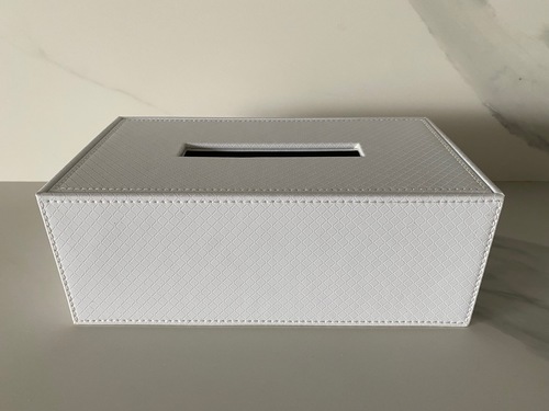קופסת טישיו מעויינים לבן מבריק ECOPELLE Tissue Box 