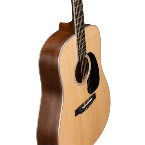 גיטרה אקוסטית מוגברת +ארגז MARTIN D16E