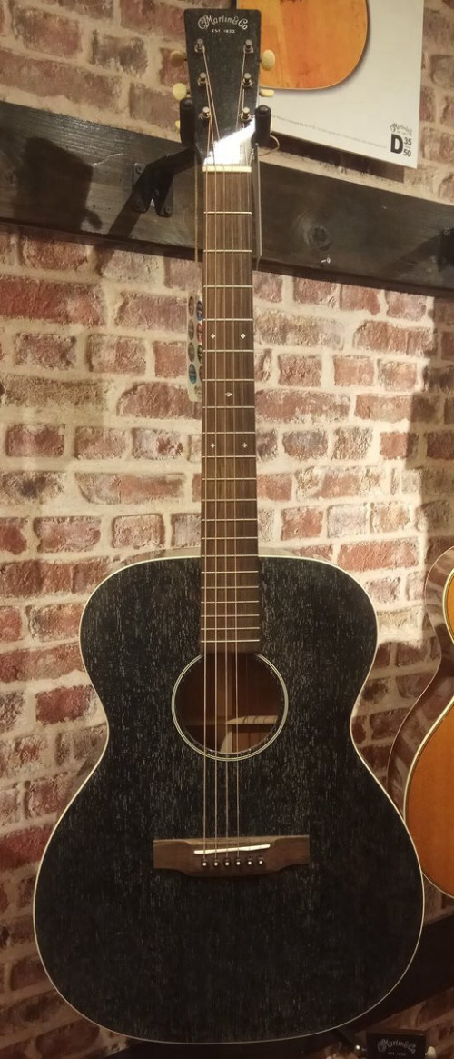 גיטרה אקוסטית שחורה + ארגז MARTIN 00014 CUSTOM SHOP 2972624