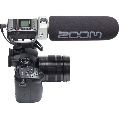 מקליט Zoom F1 עם מיקרופון Shotgun