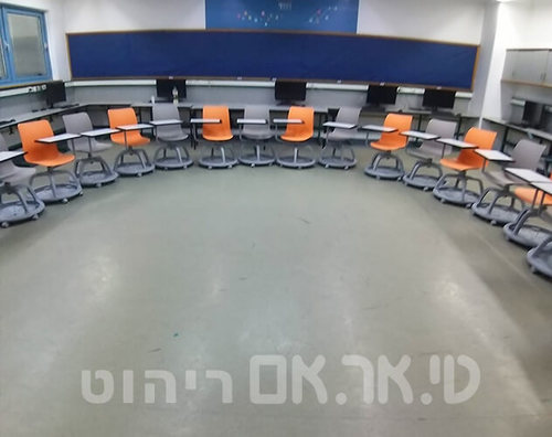 כסא סטודנט קולג'