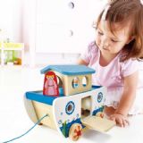 HAPE תיבת נוח עם חוט ודמויות מעץ  E8049