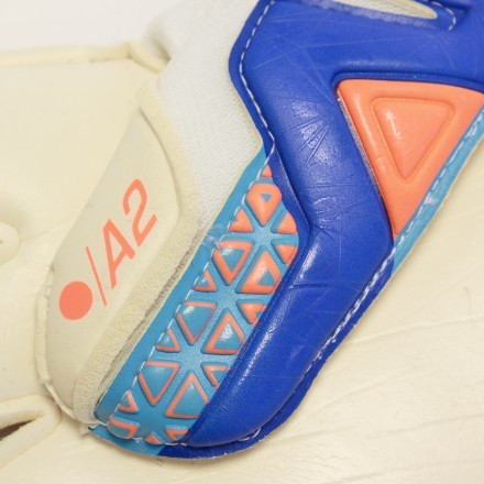 כפפות שוער מקצועיות - Reusch Prisma Prime A2 Evolution