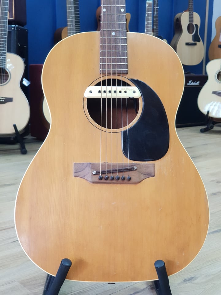 Gibson LG-0 Natural 1969