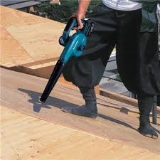 גוף מפוח/שואב נטען מקיטה Makita DUB185Z 18V כולל שק איסוף