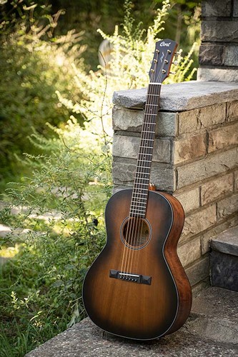 גיטרה אקוסטית מוגברת + נרתיק CORT CORE-PE AMH OPBB Mahogany