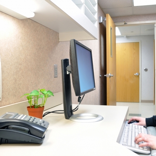 מעמד למסך Ergotron Neo Flex LCD Monitor Stand E-33-310-060