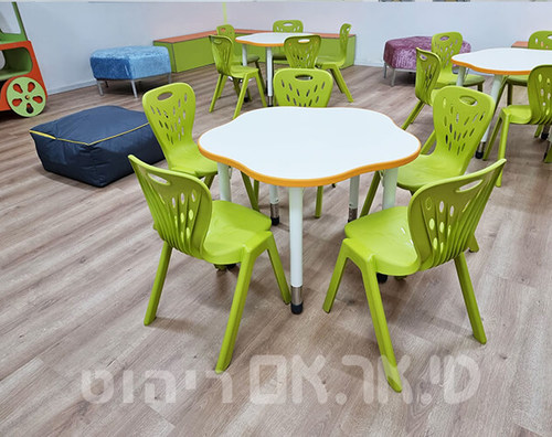 מרחב למידה בבית הספר האקולוגי רמבם באשקלון