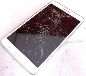החלפת מסך לטאבלט סמסונג  SM-T510/SM-T515 Samsung Tab A 10.1