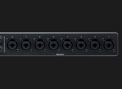 Presonus Quantum HD8 - 8 mic preamps