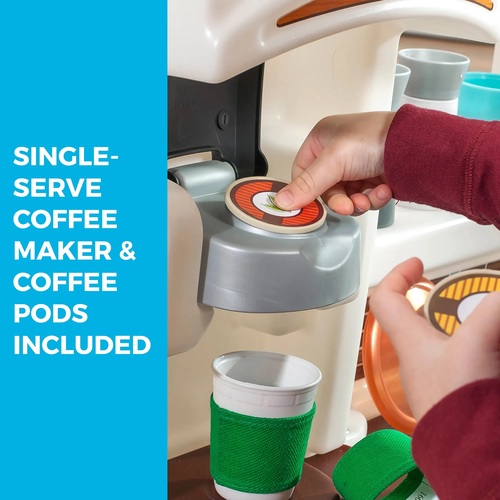 מטבח לילדים דגם כיף עם חברים עם אורות וצליללים ו 24 אביזרי משחק 4885